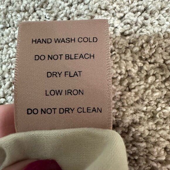 NWT Philosophy Shirt Women’s Small Cream White Floral Print Long Side Slit Soft - Picture 10 of 11